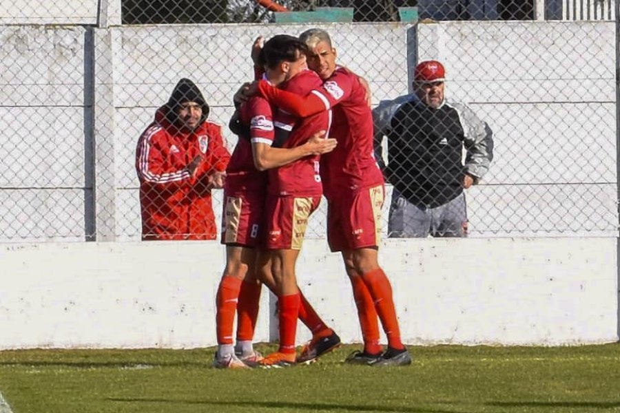ASPIRACION./ Ferro viene teniendo un muy buen año y pretende jugar el Regional.