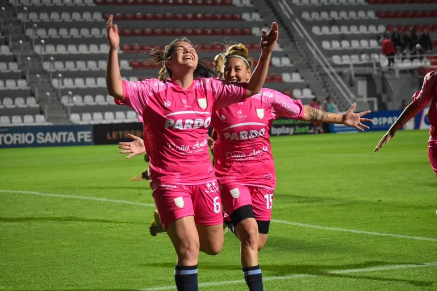 GOL RAFAELINO./ Fue convertido por Evangelina Gianastacio.