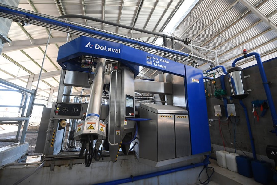 FÁBRICA. La ESIL de Villa María cuenta con una capacitación integral que incluye el proceso de la leche.