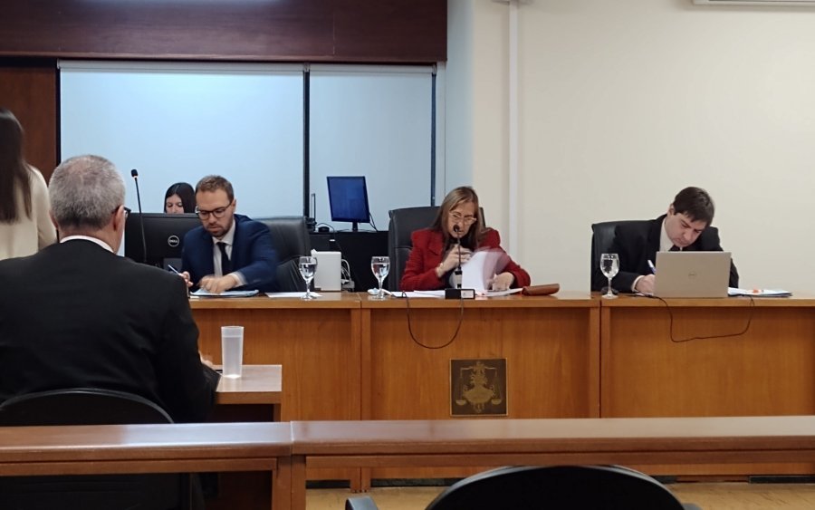 FALLO UNÁNIME. Fue dictado por el tribunal colegiado integrado por los jueces Cristina Fortunato, Gustavo Bumaguin y Nicolás Stegmayer.