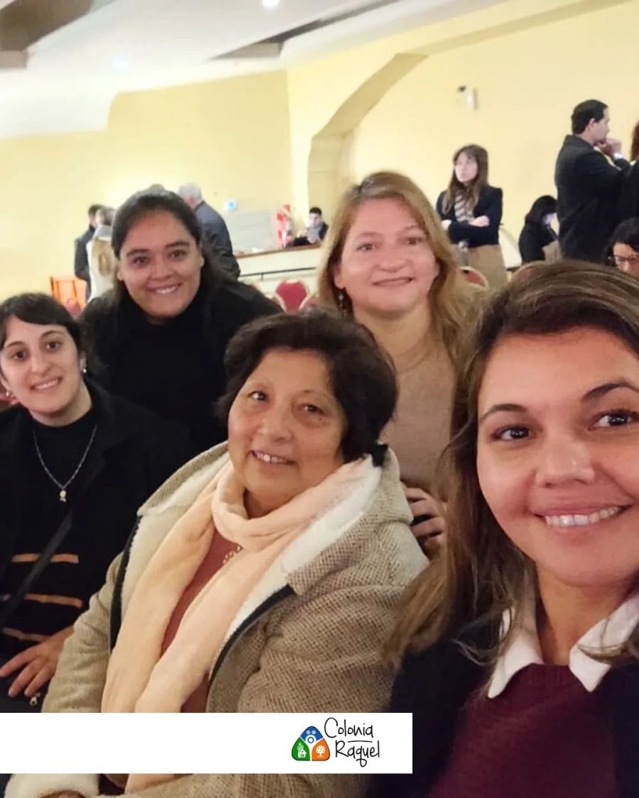 Presencia en el encuentro de capacitaci&oacute;n.