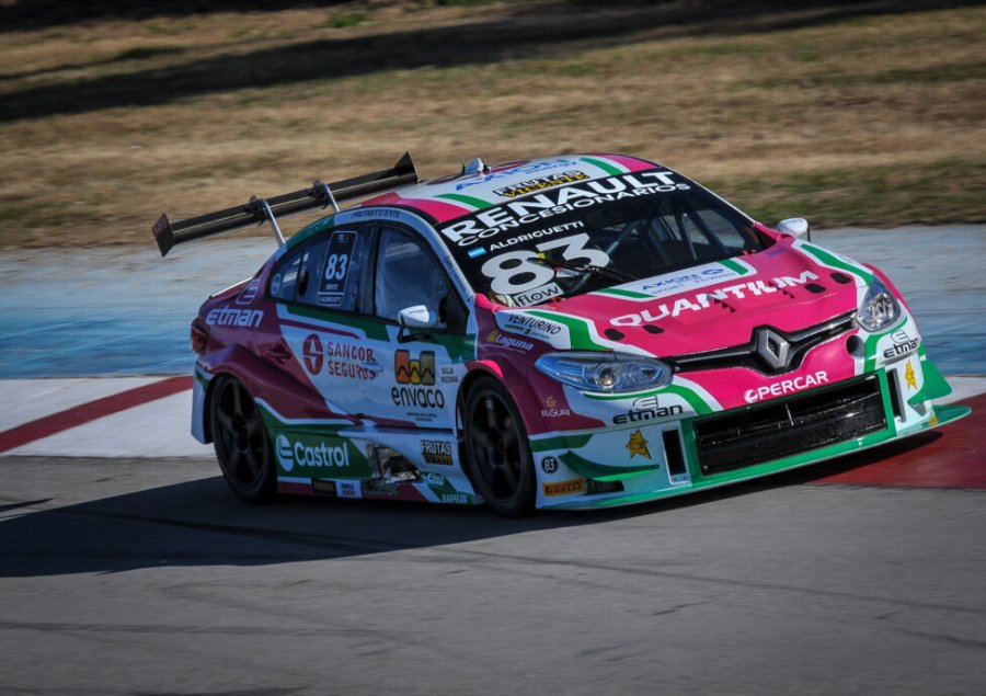 Facundo Aldrighetti se impuso en la Carrera 1 del TC2000 en R&iacute;o Cuarto.