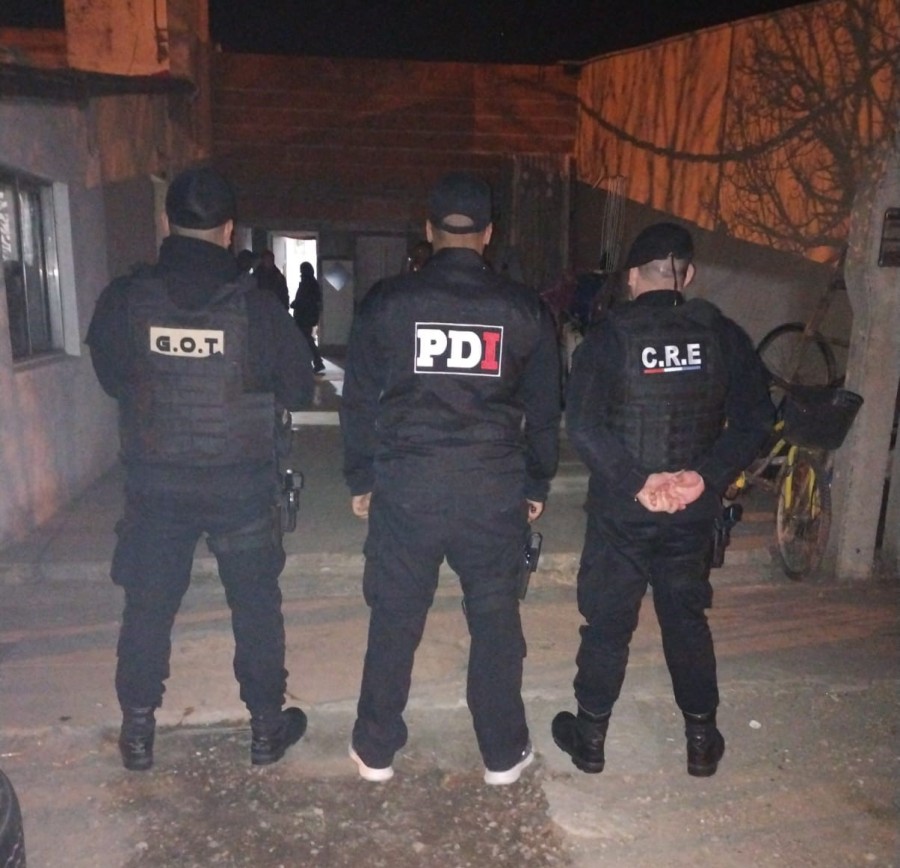 Los efectivos de PDI se presentaron en la vivienda de calle Chacabuco al 700 de Sunchales para hacer la requisa.