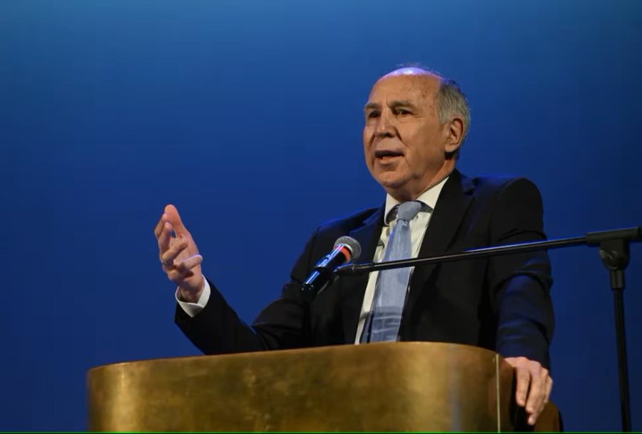 "Vivimos en un mundo donde los liderazgos est&aacute;n en crisis generalizada", dijo Lorenzetti. (Infobae)