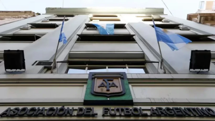 SE OPONE./ AFA con Tapia al frente sigue firme.