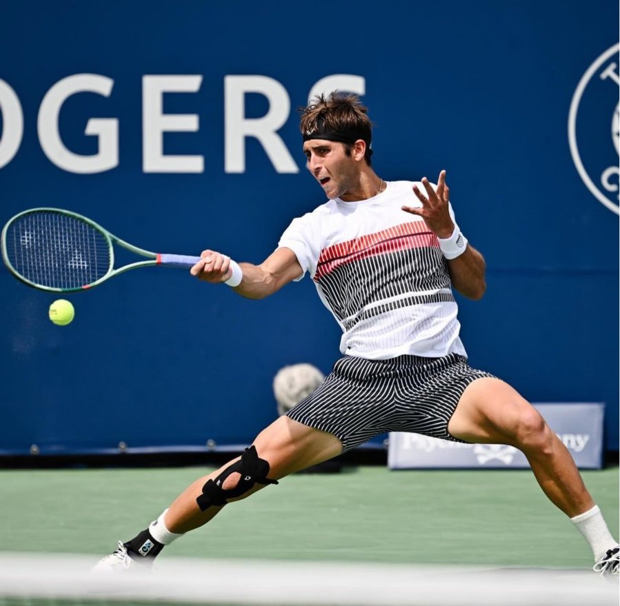 BUEN DEBUT./ El argentino sigue en carrera.