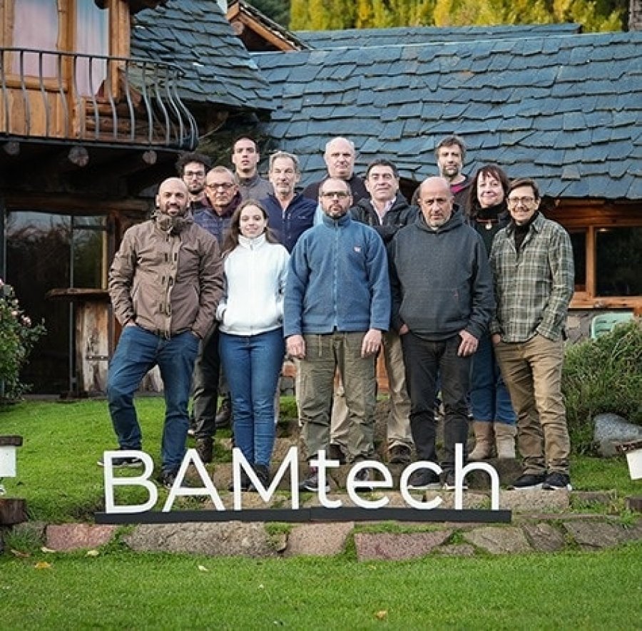 El equipo que integran los marijuanenses.