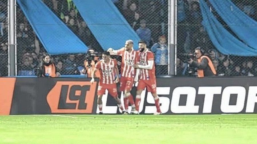 SEGUIR ARRIBA. E el objetivo de Unión.