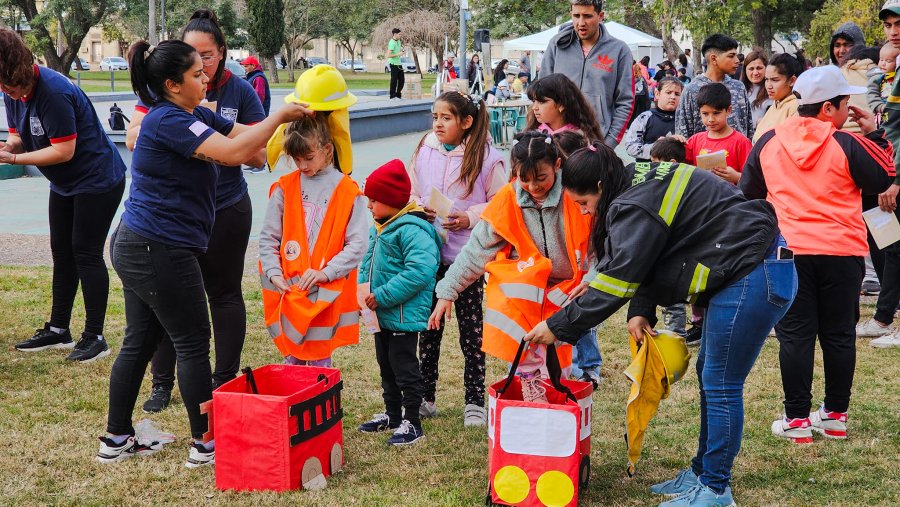 Con alegr&iacute;a los ni&ntilde;os disfrutaron las diversas propuestas.