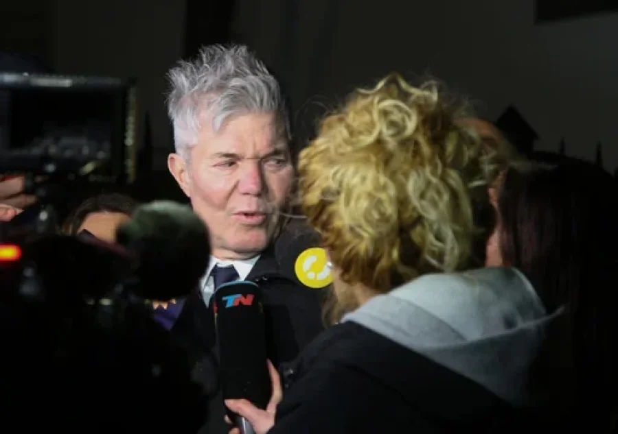  “Es difícil cambiar una vida de ilegalidades, corrupciones, facilismos e impunidad”, dijo Burlando.