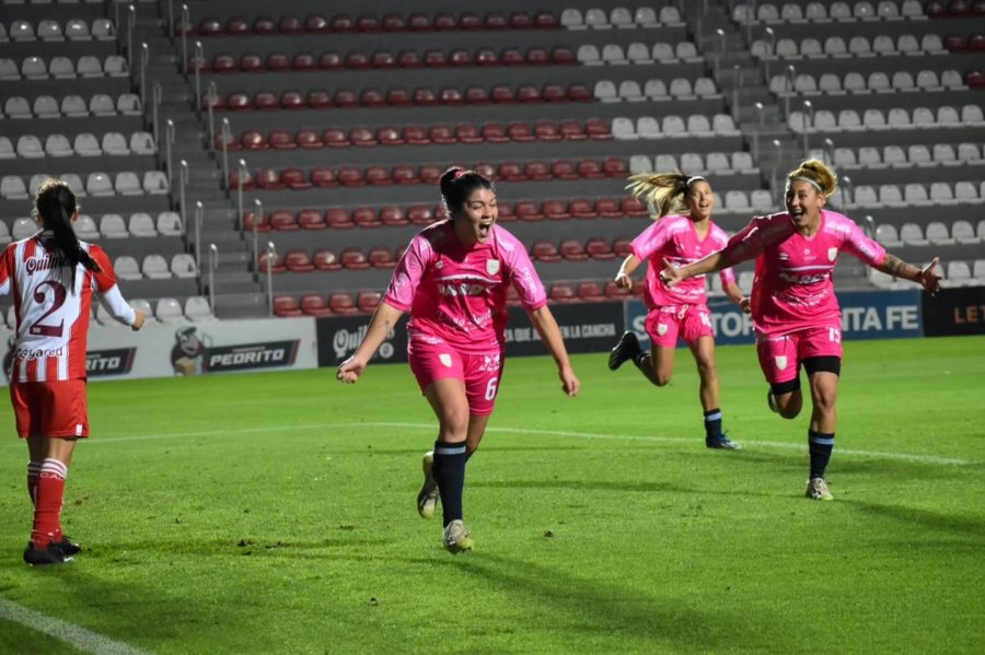 LA CREMA VIENE DE EMPATAR 1-1 CON UNIÓN EN SANTA FE Y BUSCARÁ EL PASAJE A LA FINAL