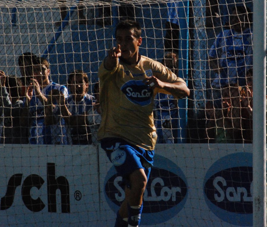 IVÁN JUÁREZ, EL NUEVO DT QUE TENDRÁ LA CREMA