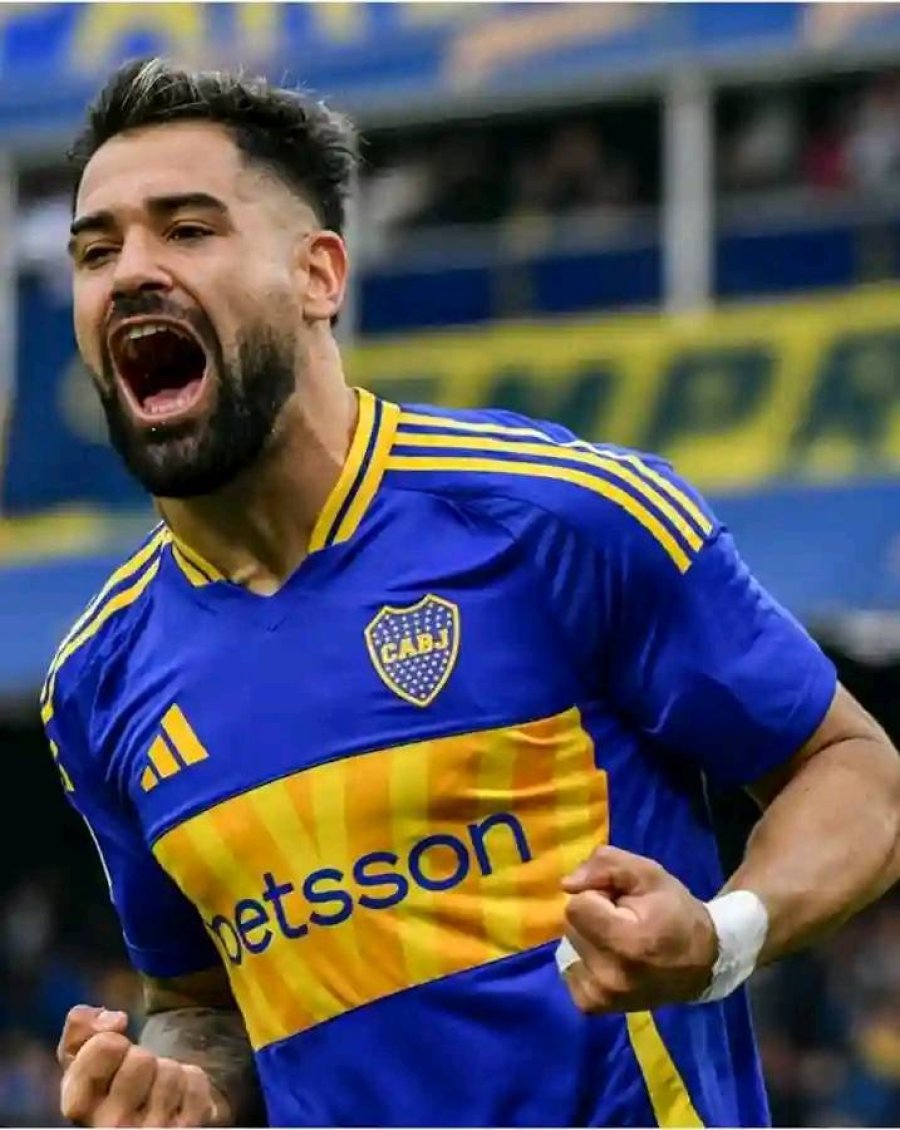 EL REEMPLAZANTE./ Giménez jugará por Cavani.