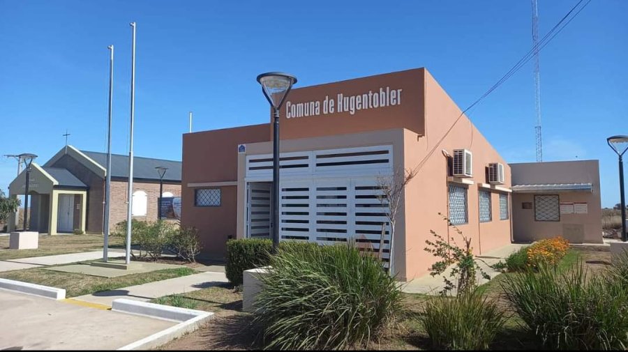 El edificio comunal.