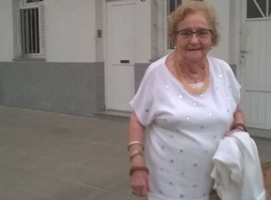 Elsa Noem&iacute; Vigil de V&aacute;zquez.