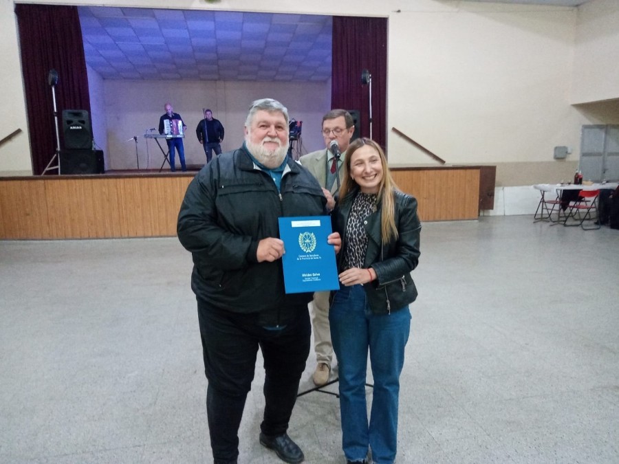 Marcelo Bocco y B&aacute;rbara Chivallero durante el acto protocolar.