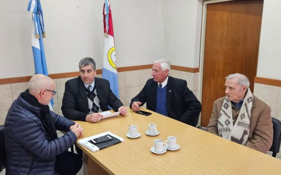 Un momento de la reciente reuni&oacute;n.