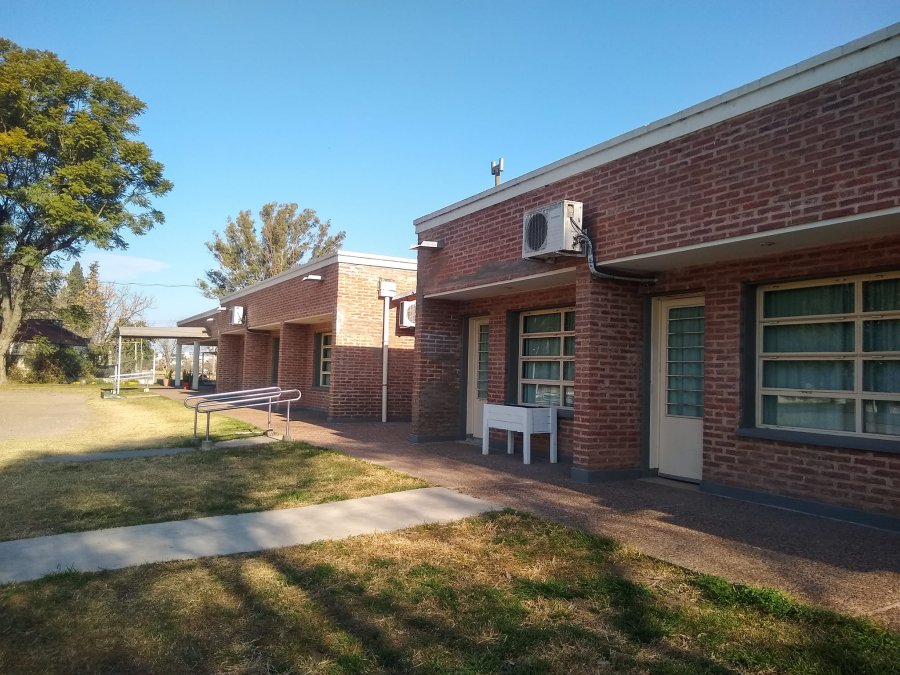 Dos sujetos ingresaron al predio de la Escuela Apadir y fueron aprehendidos por la Policía.