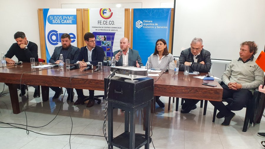 RUTA 34. Una mesa absolutamente representativa de la actividad de la regi&oacute;n se congreg&oacute; para pedir por la trascendente obra.