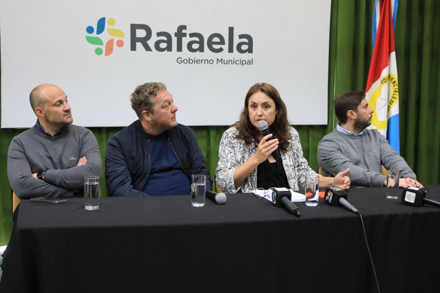 DATOS. Boetto, Boidi, Imoberdorf y Morel durante la conferencia de prensa.