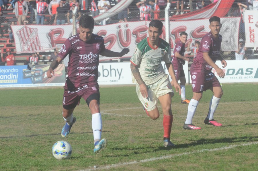 SUMO DE A TRES./ Fue un merecido triunfo juliense.