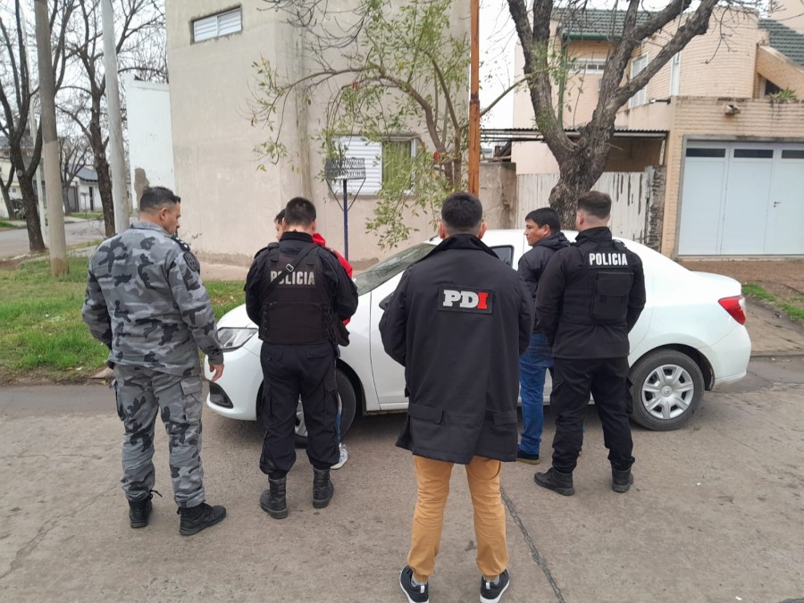 Se procedió a la detención de dos sujetos, uno de ellos con pedido de captura activo de la provincia de San Juan.