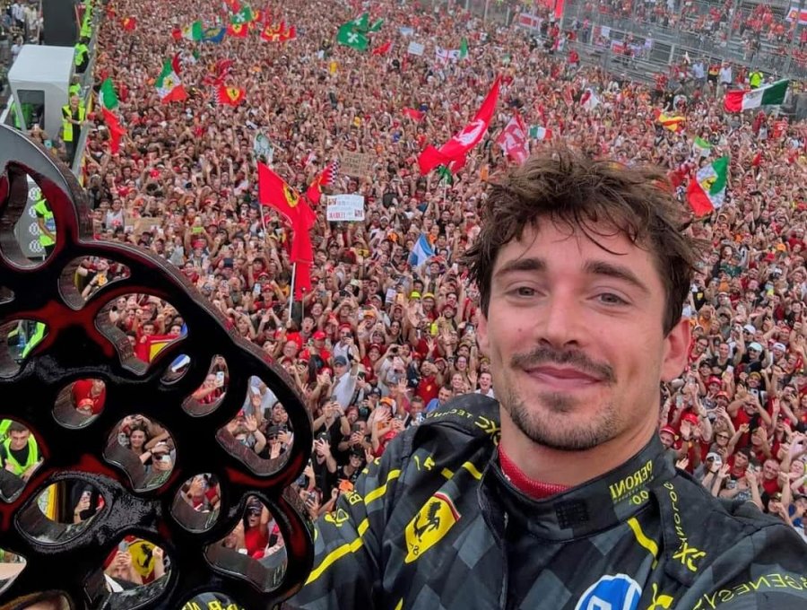 Charles Leclerc fue aclamado por los fan&aacute;ticos de Ferrari en el circuito de Monza.