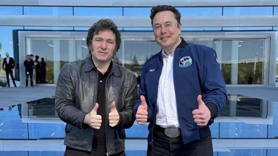 JUNTOS. Elon Musk felicit&oacute; a Javier Milei: "est&aacute; haciendo un trabajo incre&iacute;ble".