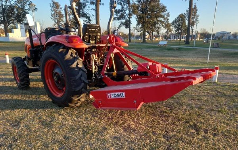 La desmalezadora recientemente adquirida.