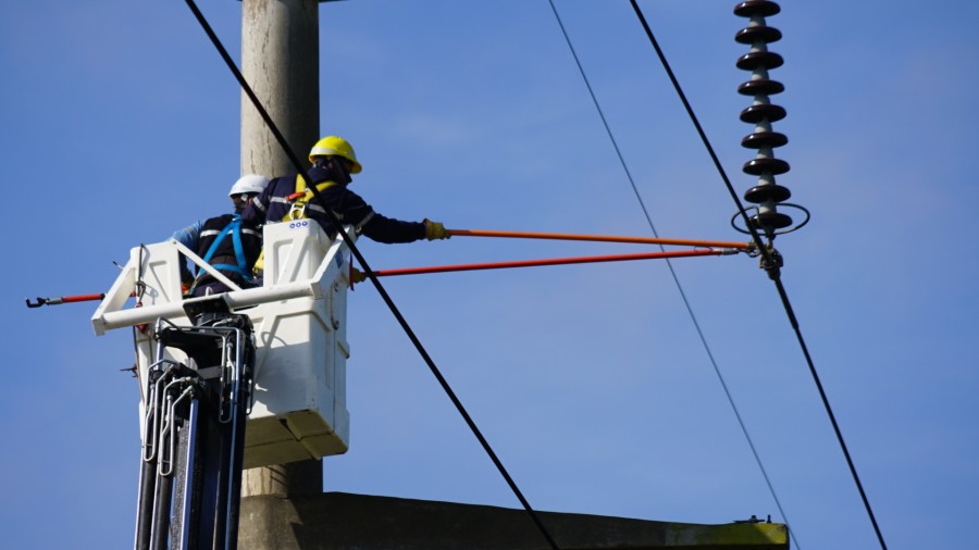 PARA EL DOMINGO. La EPE anunci&oacute; cortes de luz programados por tareas de reformas y mantenimiento.