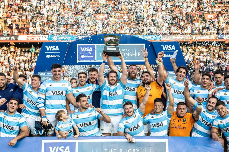 Los Pumas se quedaron con la copa tras su amplio triunfo sobre Australia.