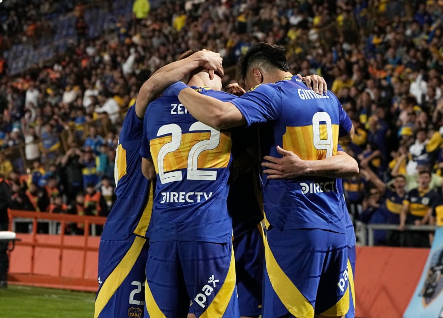 Boca festejó en los penales ante Talleres