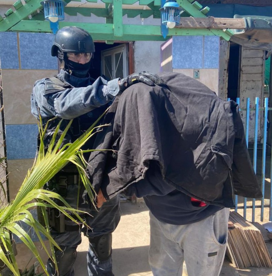 Un tío y su sobrino fueron detenidos en Balnearia, localidad ubicada cerca de Mar Chiquita a 100 km de Rafaela.