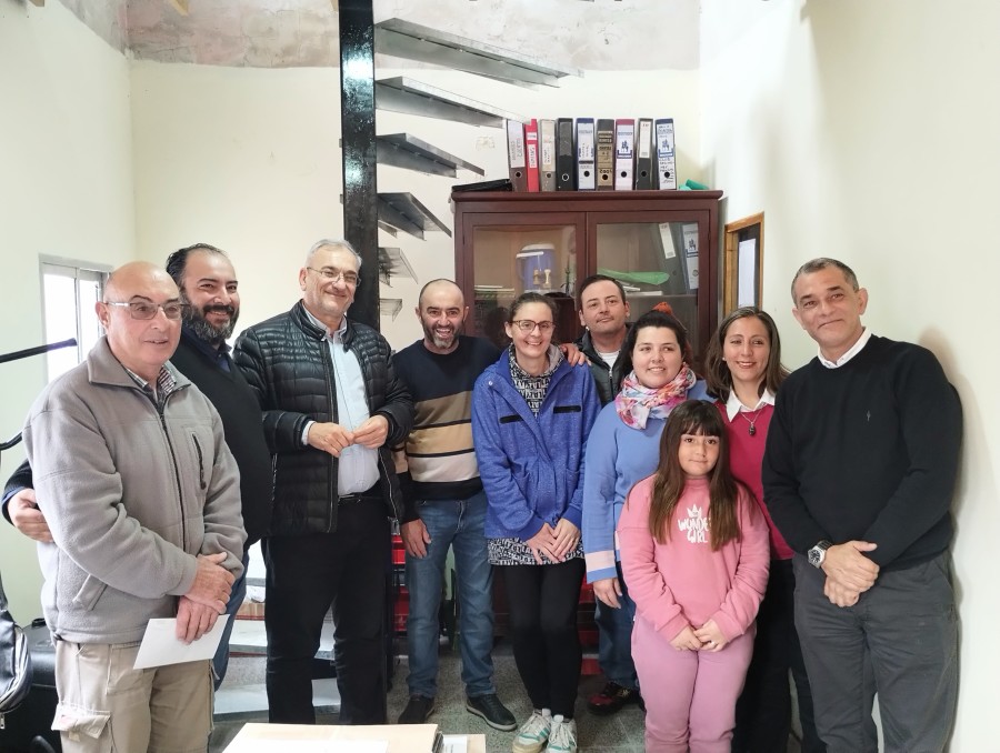 Un instante de la visita al club.