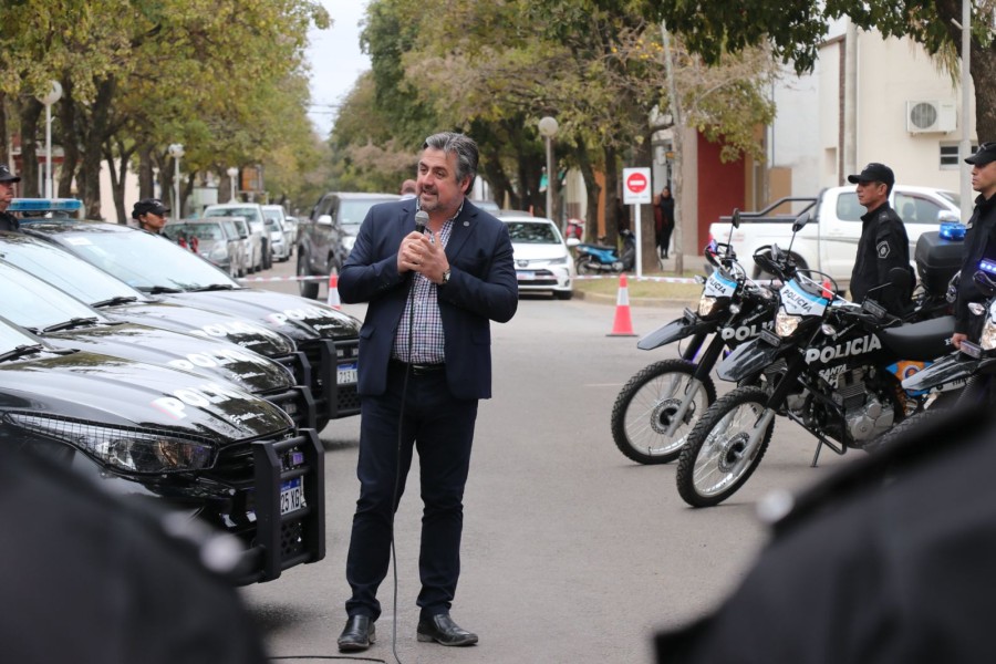 Estas unidades se suman a los 940 patrulleros que se est&aacute;n entregando en todo el territorio.