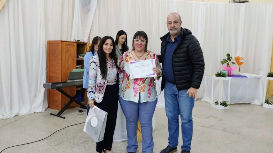 la ceremonia en la que fue entregado el reconocimiento.