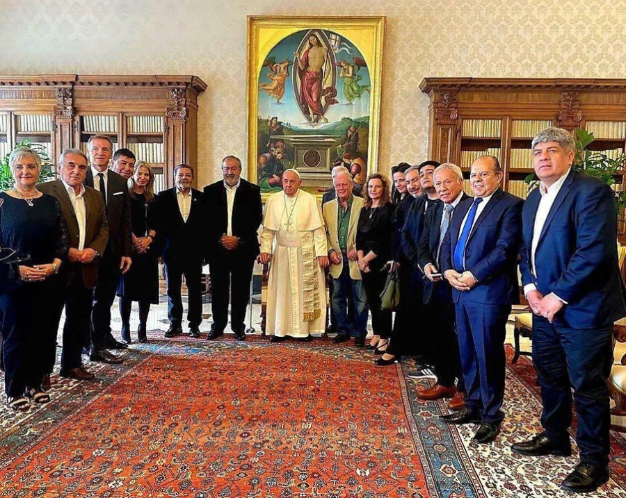 El encuentro de la CGT con el Papa Francisco en el Vaticano.