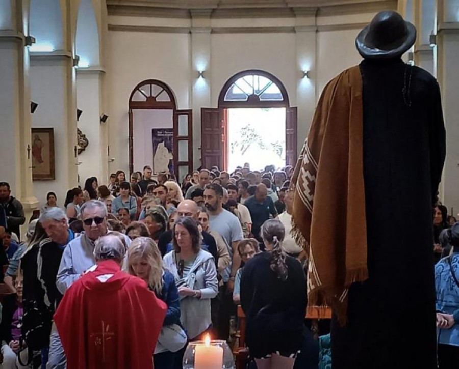 Masiva peregrinaci&oacute;n por el Camino de Brochero.