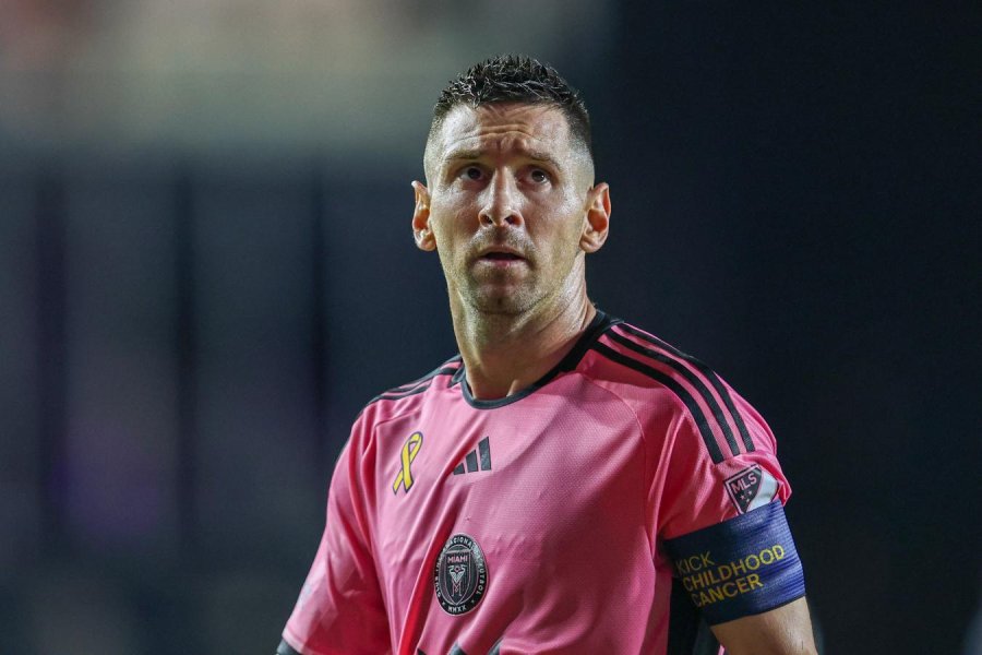 MESSI INGRESÓ EN EL SEGUNDO TIEMPO