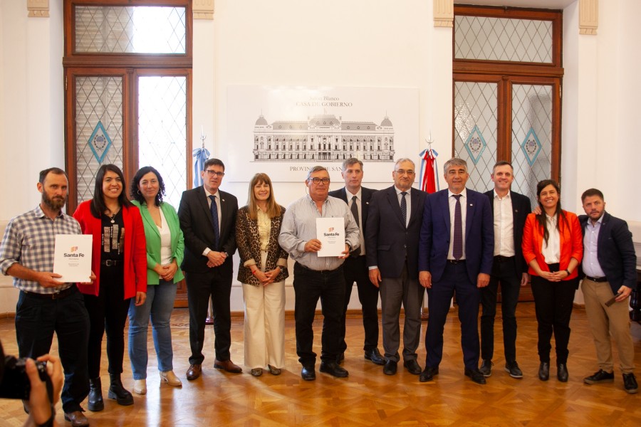 Los participantes en el acto de hoy.