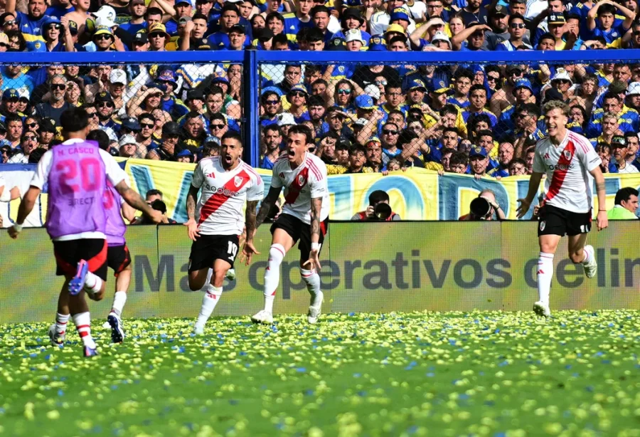 CON GOL DE LANZINI RIVER LE GANÓ A BOCA EN LA BOMBONERA