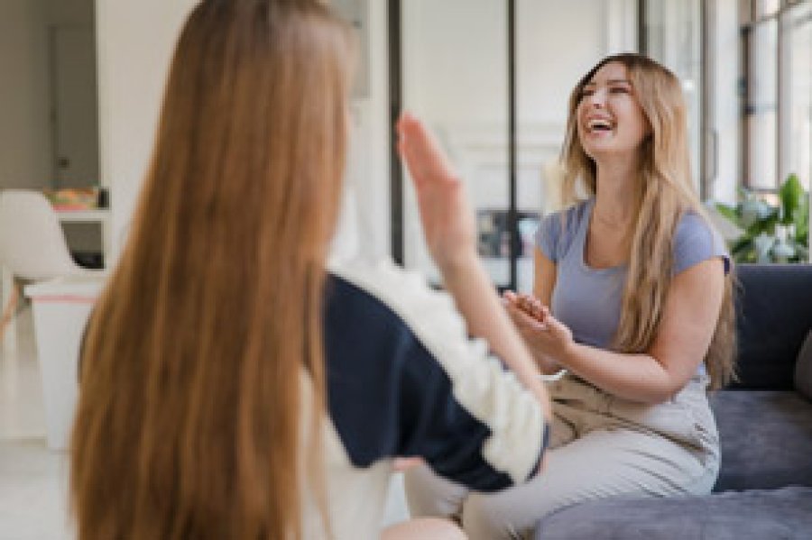 La fecha conmemora la creaci&oacute;n de la&nbsp;Federaci&oacute;n Mundial del Sordo en 1951.