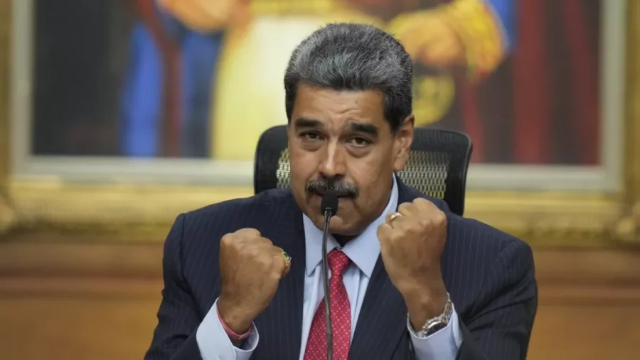 Maduro enfrenta un frente judicial cada vez m&aacute;s complicado.