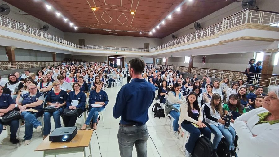 Un momento de la apertura del segundo encuentro local.