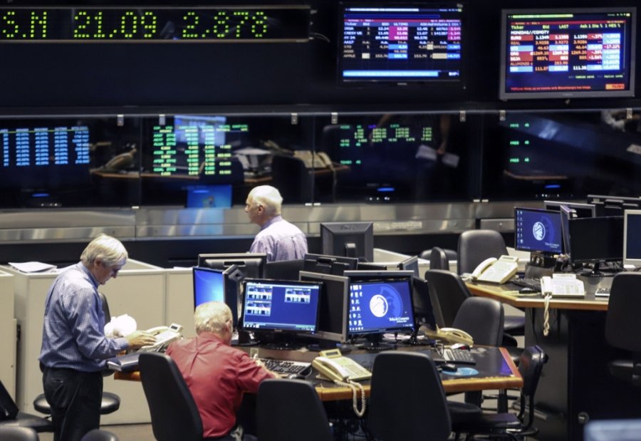 Los inversores buscan bonos argentinos.