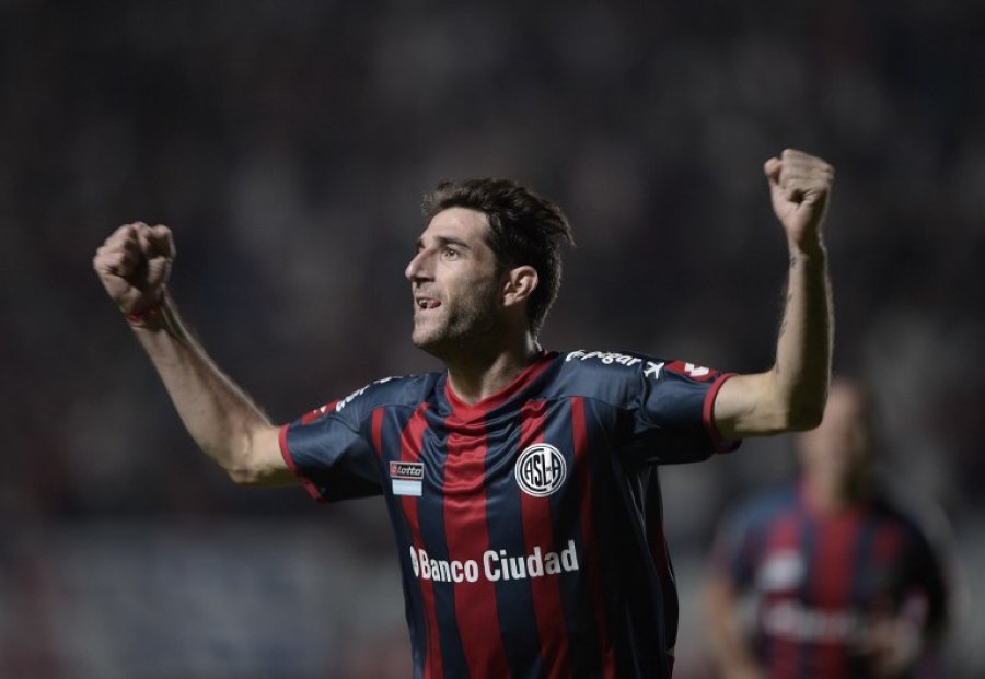 OTROS TIEMPOS. Cuando fue figura en San Lorenzo.