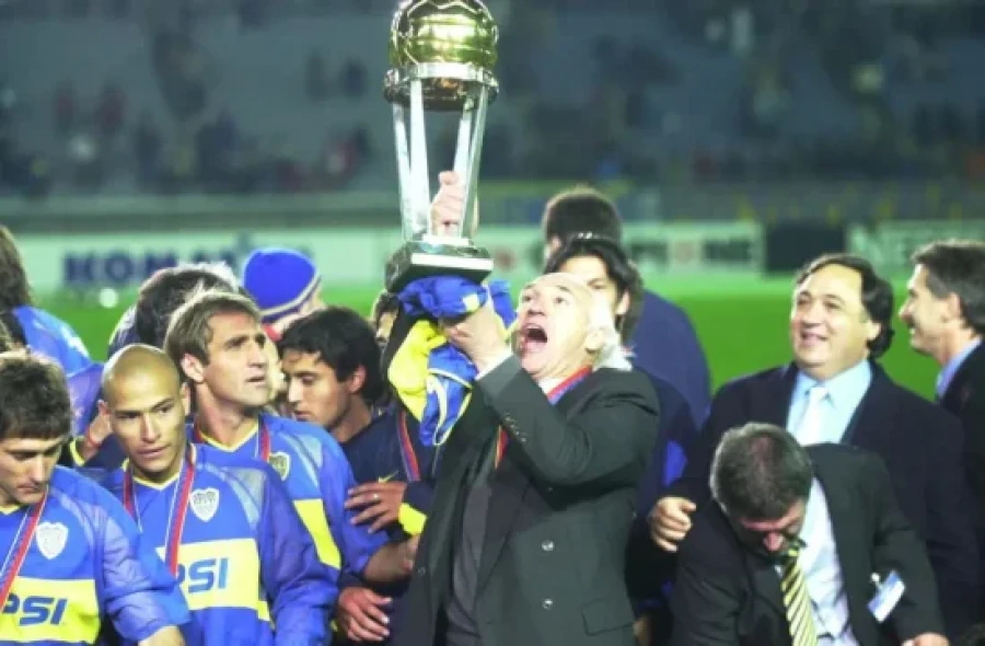 EPOCA DORADA. Con Bianchi le ganó a los poderosos europeos.