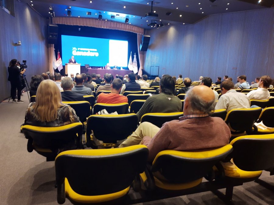 ESCENARIO. La cadena de ganados y carnes se dará cita para abordar el futuro del sector.