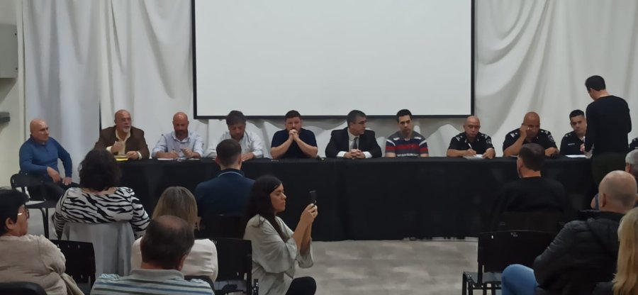 EN SUNCHALES. El encuentro convocó a gran cantidad de autoridades y se focalizó en el abordaje de los delitos por parte de la Fiscalía, en Microtráfico y en las diferentes opciones para denunciar los