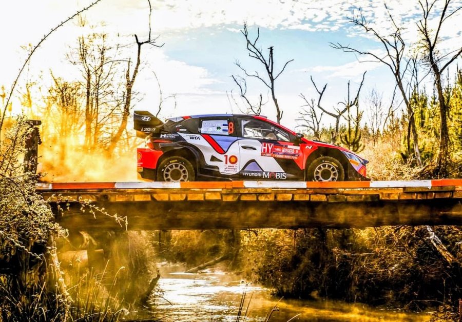 OttT&auml;nak encabeza la clasificaci&oacute;n general con el Hyundai i20: